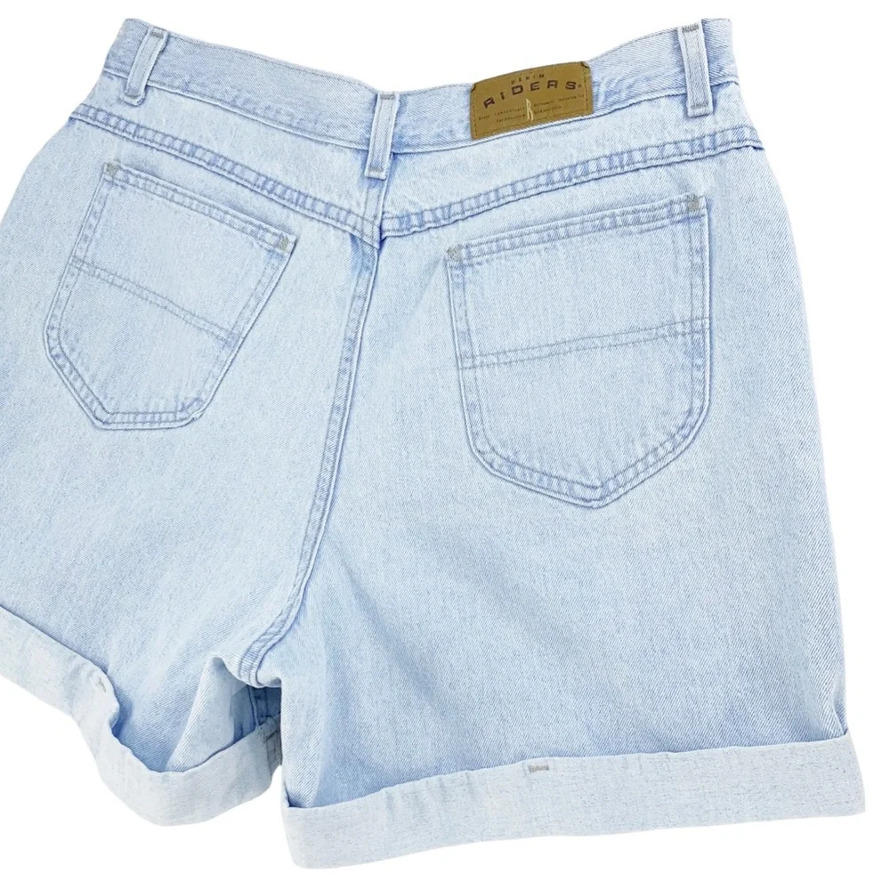 Vintage Lee Riders High Rise 100% Cotton Cuffed Light Blue Wash Jean Shorts - Picture 7 of 10